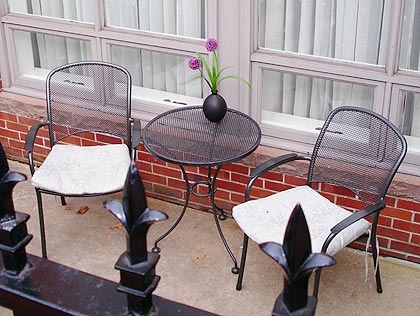 050407_patio.jpg