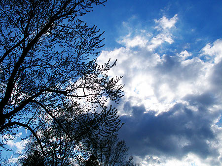 050424_clouds.jpg