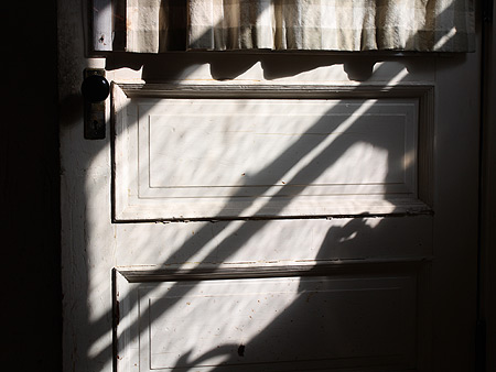 080815_closeddoor.jpg