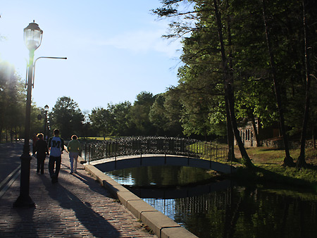 080920_walk.jpg