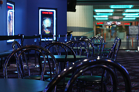 20090621_chairs_0008-470.jpg