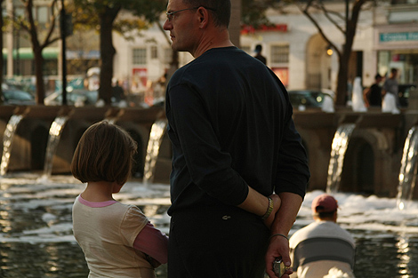 20091004_girl-dad_2516-470.jpg